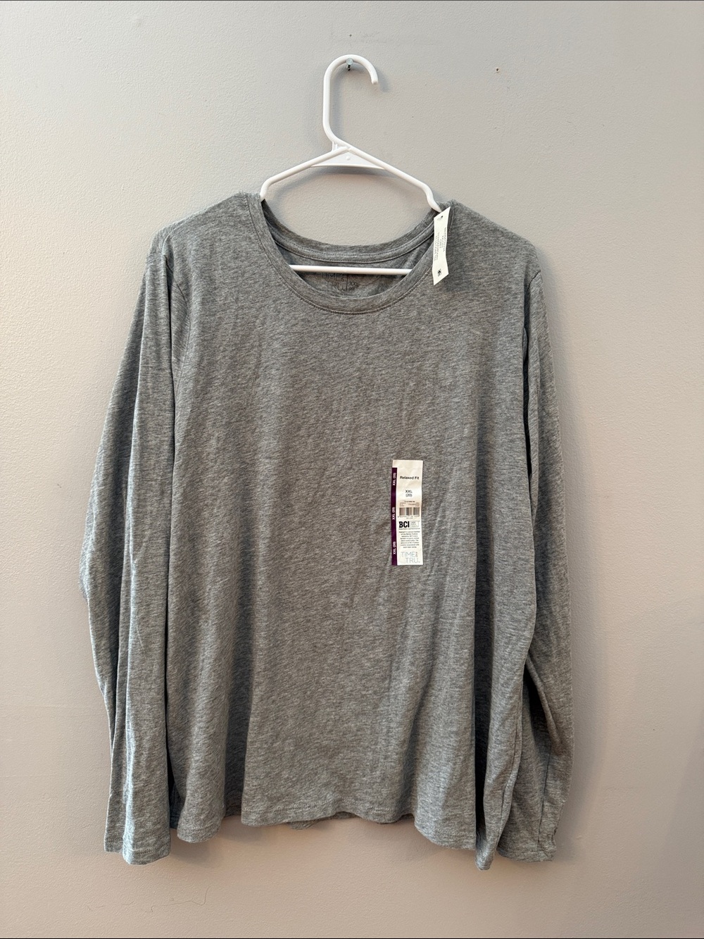 Time and Tru Women’s Long-Sleeve Crewneck Tee - Gray - soft - 100% cotton
